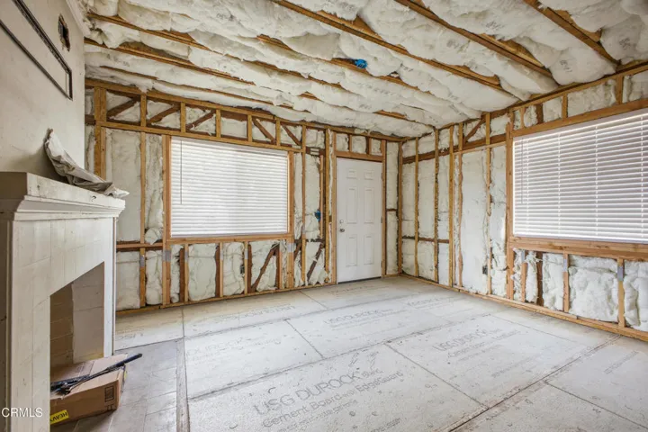 egpimaging_1042W62ndStreet_007_FLEXMLS