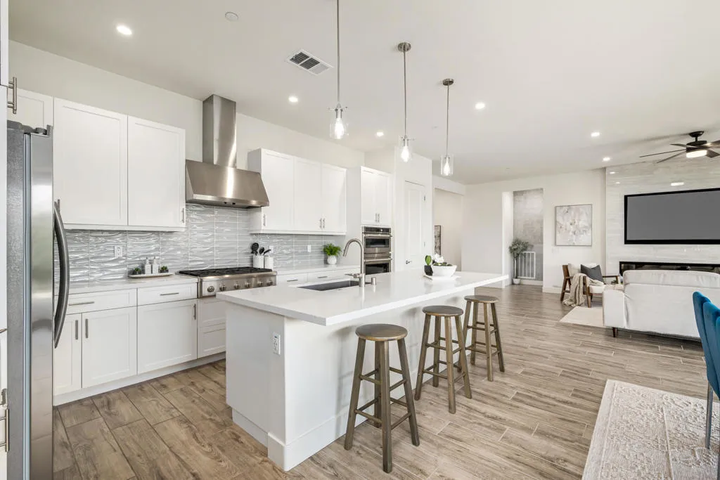 82650 Walker Canyon DR