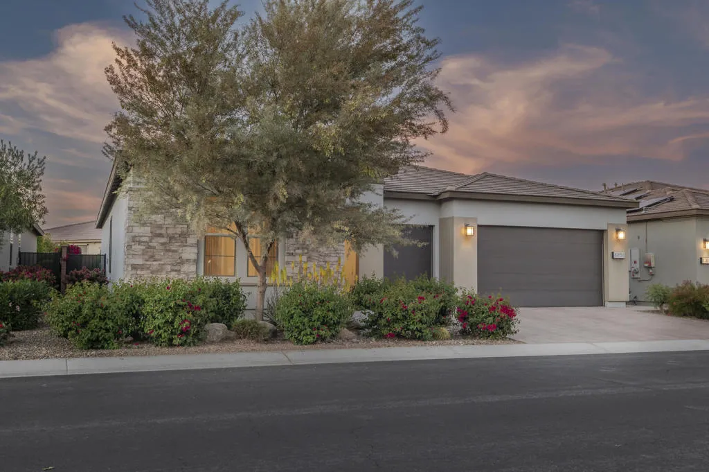 82650 Walker Canyon DR