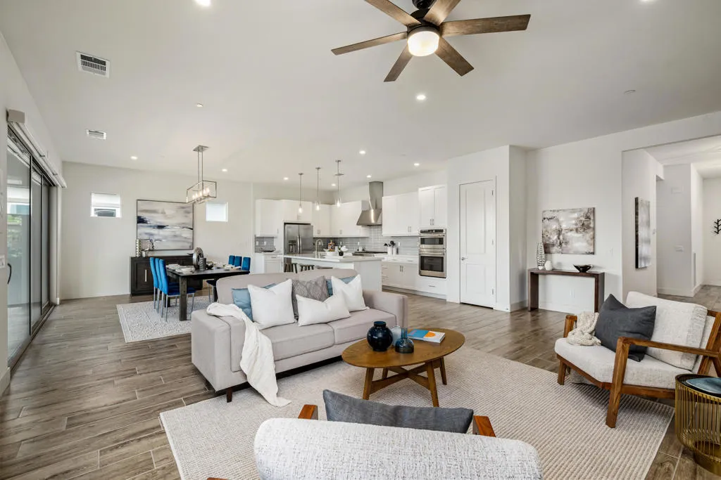 82650 Walker Canyon DR