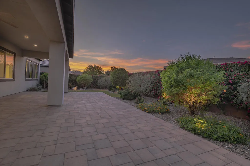 82650 Walker Canyon Dr