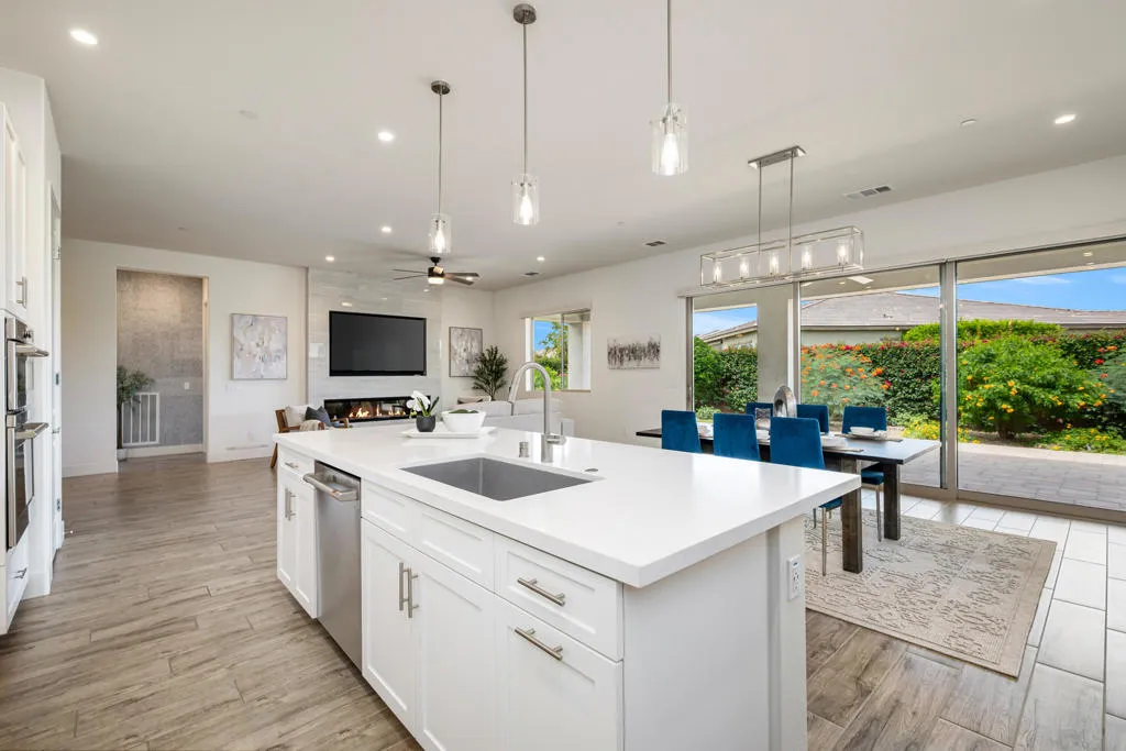 82650 Walker Canyon DR