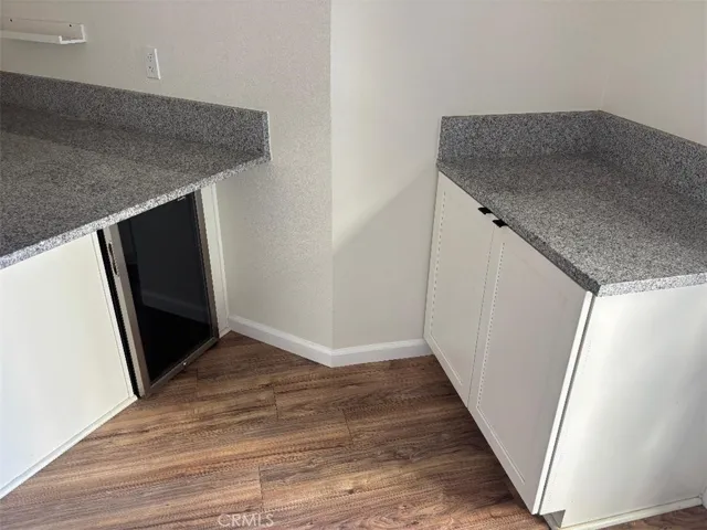 Wine refrigerator included