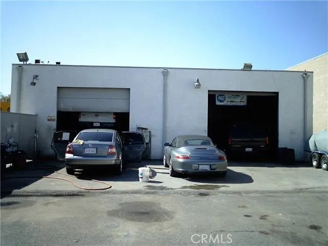 Bays - outside