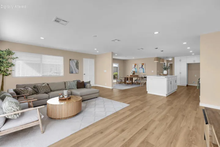 Property_822B_IMG_7398_11-03-26_20_30