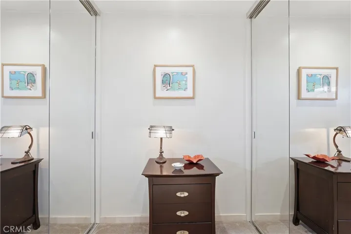 Primary en-suite bath