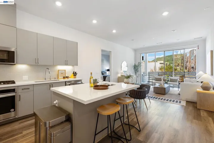 45128 Warm Springs Blvd 327, Fremont, California 94539