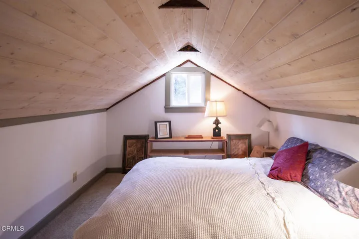 10901_Gurley_Lane-take2-11