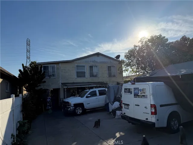 350 E 97th, Los Angeles, California 90003