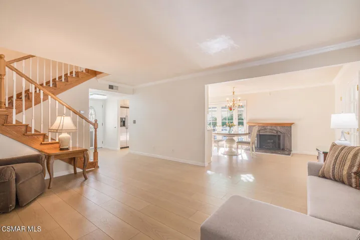 5679 Slicers Cir Agoura Hills-large-008-