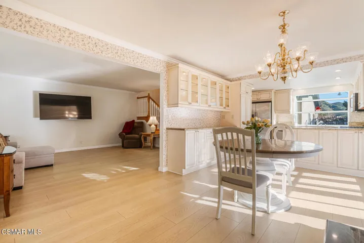 5679 Slicers Cir Agoura Hills-large-010-