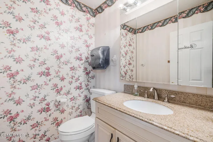 5679 Slicers Cir Agoura Hills-large-016-