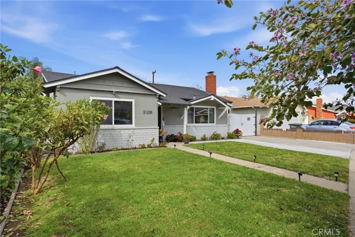 21235 Oakfort Avenue, Carson, California 90745