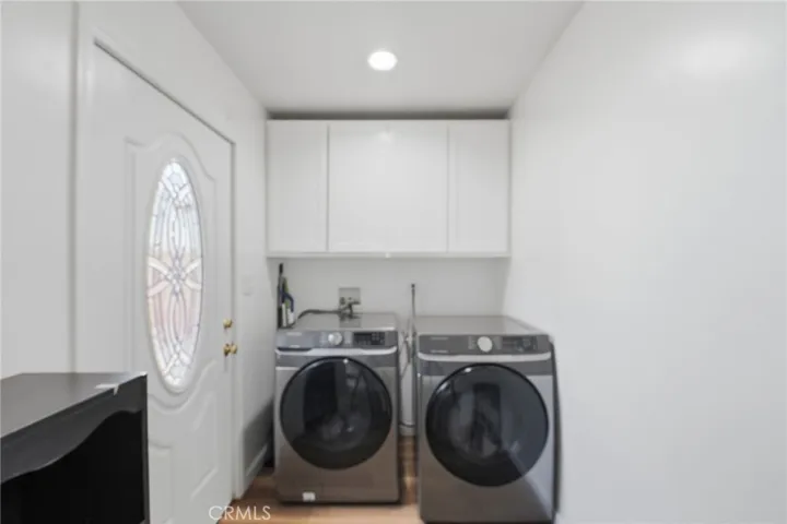 21235 Oakfort Avenue, Carson, California 90745