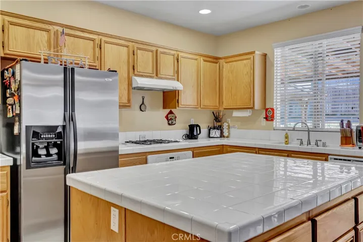 Kitchen with lots of cabinets and island