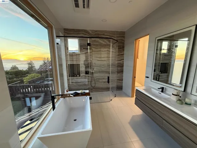 1024 Grizzly Peak Blvd, Berkeley, California 94708