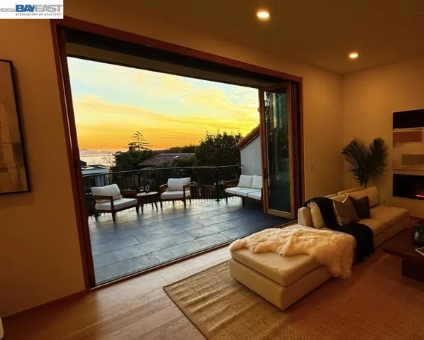 1024 Grizzly Peak Blvd, Berkeley, California 94708