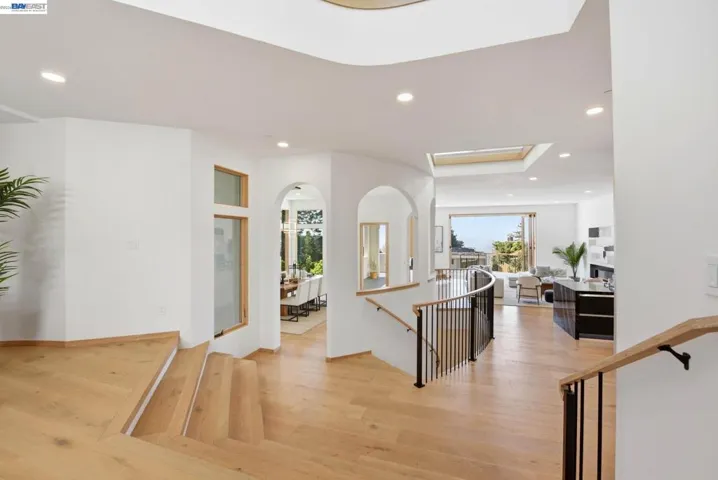 1024 Grizzly Peak Blvd, Berkeley, California 94708