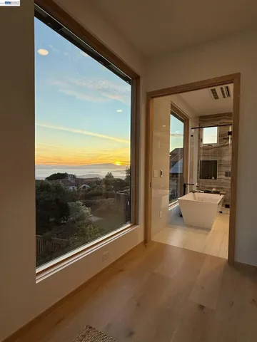 1024 Grizzly Peak Blvd, Berkeley, California 94708