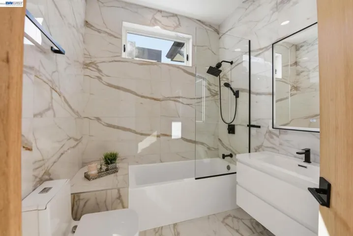 1024 Grizzly Peak Blvd, Berkeley, California 94708