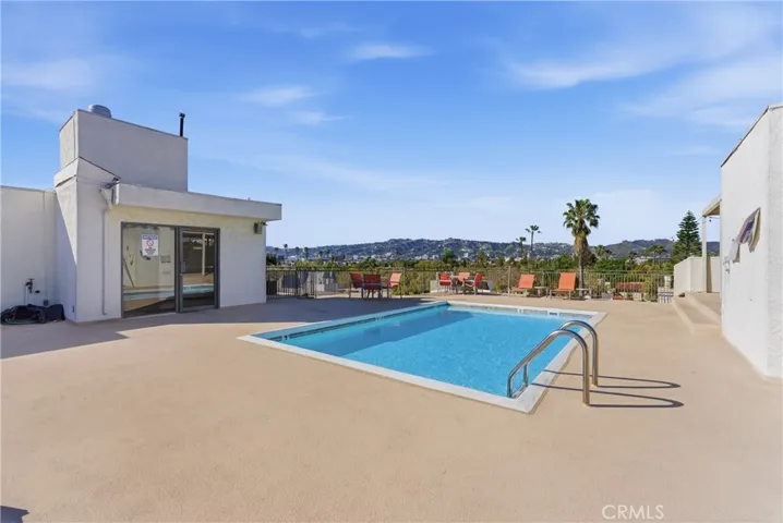 6151 Orange Street 107, Los Angeles, California 90048