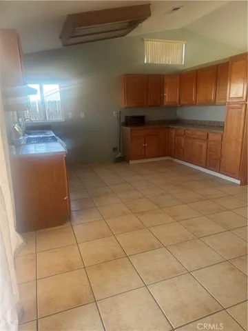 10606 Arlington, Adelanto, California 92301