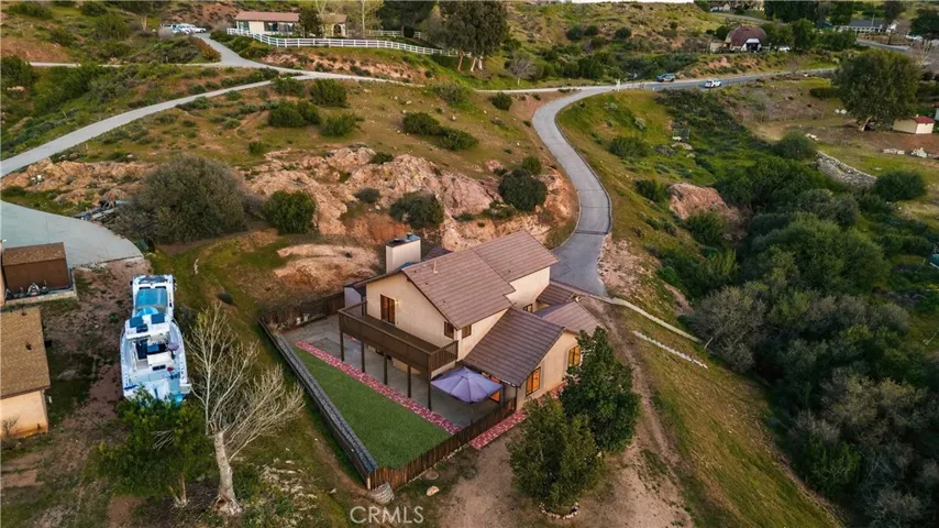 East View-Virtual Lawn