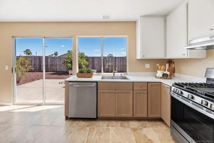 7427 Kamwood St, San Diego, California 92126