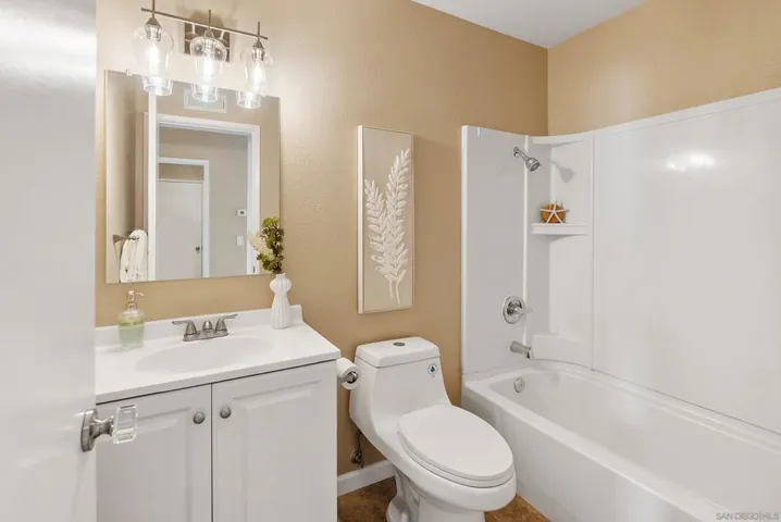 7427 Kamwood St, San Diego, California 92126
