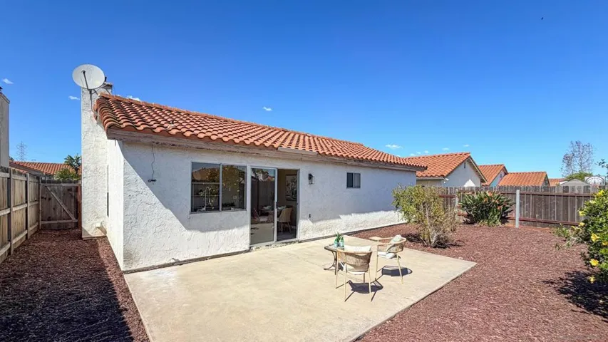 7427 Kamwood St, San Diego, California 92126