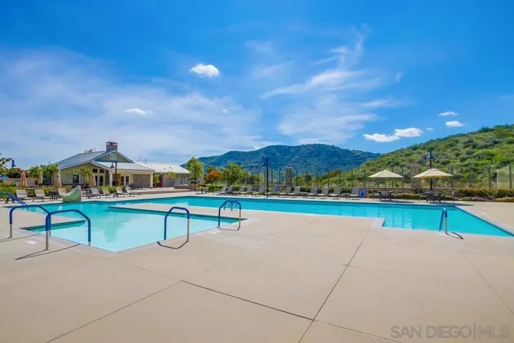 441 Ventasso Way, Fallbrook, California 92028