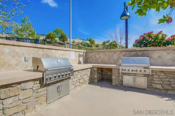 441 Ventasso Way, Fallbrook, California 92028