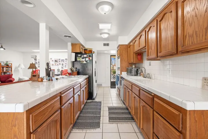 009_46285burroweedln12_601