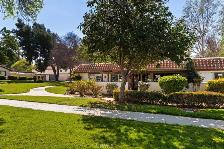 This end unit home makes you feel like you have no neighbor! So pretty!