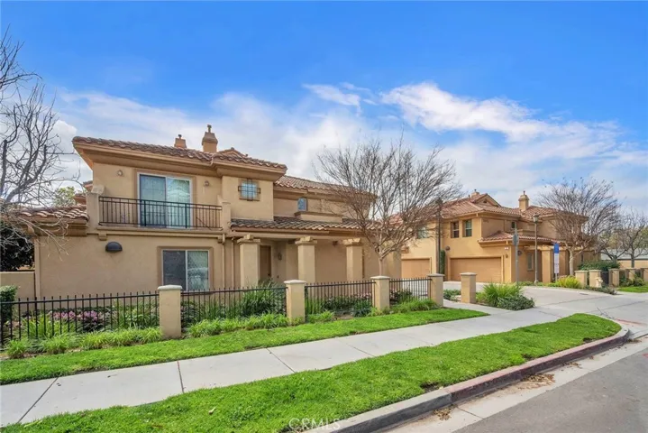 Tamarack Townhomes
