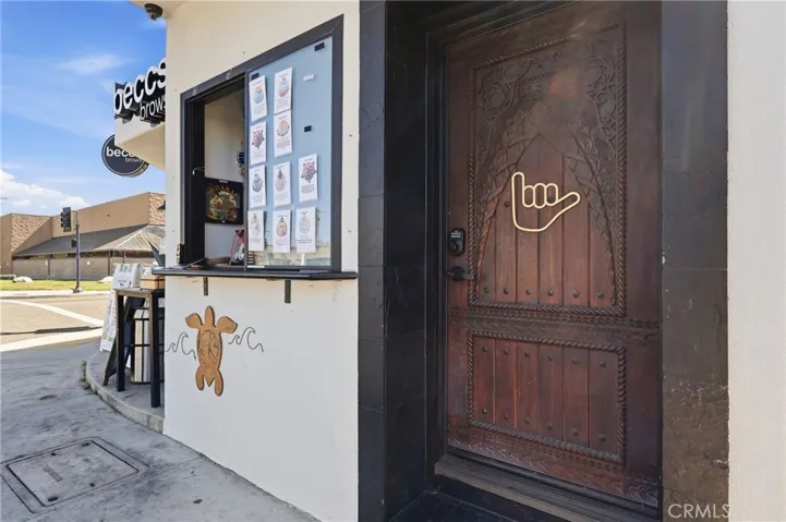Front Entrance - Small Commercial Space