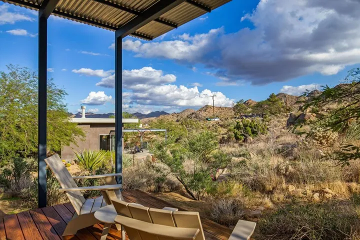 guest house patio