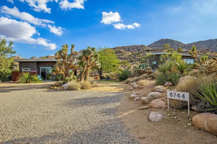 8744 Star Lane, Joshua Tree