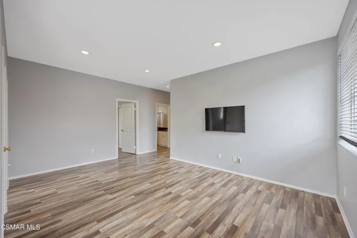 2872 La Plata Dr Camarillo CA-print-022-