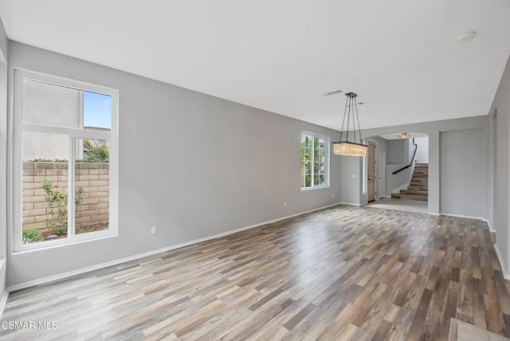 2872 La Plata Dr Camarillo CA-print-005-