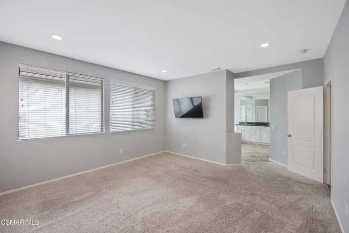 2872 La Plata Dr Camarillo CA-print-034-