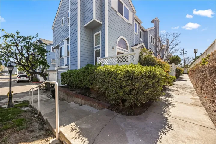 13144 Sycamore Village, Norwalk, California 90650