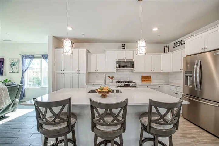 1817 N Phillip, Clovis, California 93619
