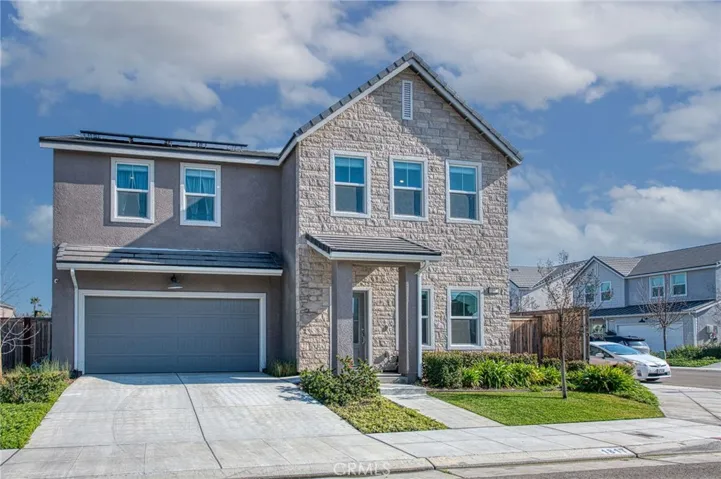 1817 N Phillip, Clovis, California 93619
