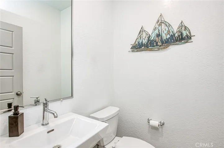 1817 N Phillip, Clovis, California 93619