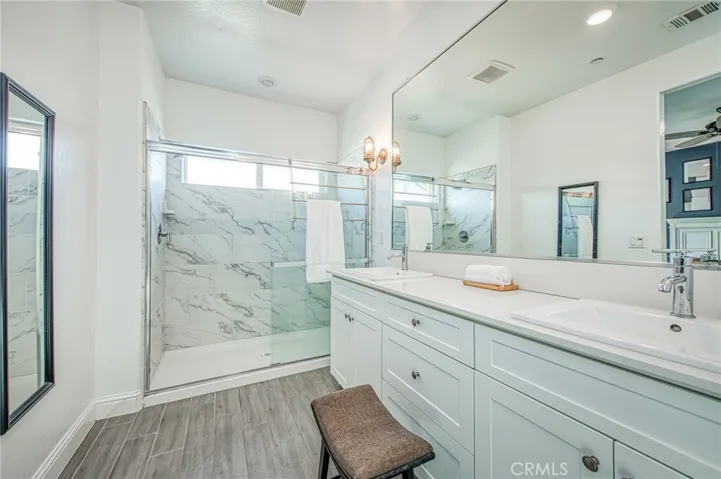 1817 N Phillip, Clovis, California 93619