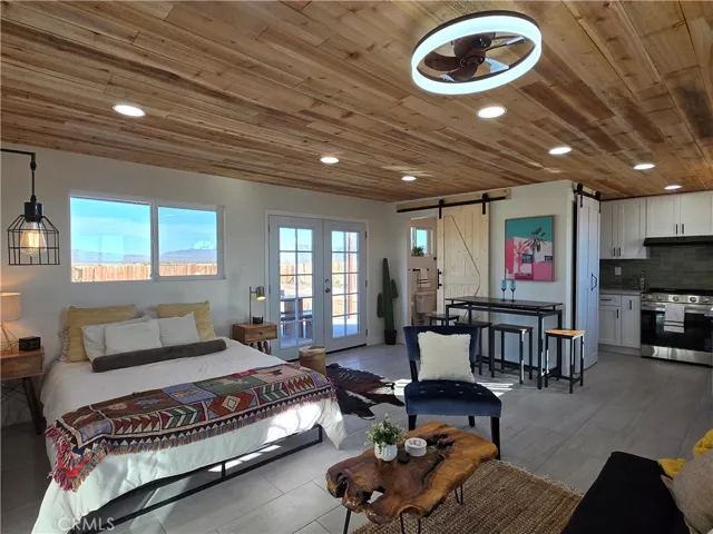 All furniture included