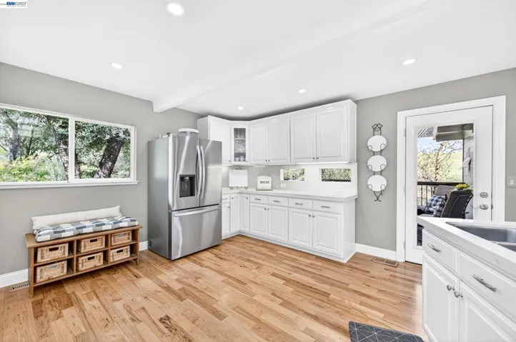 10700 Foothill Rd, Sunol, California 94586