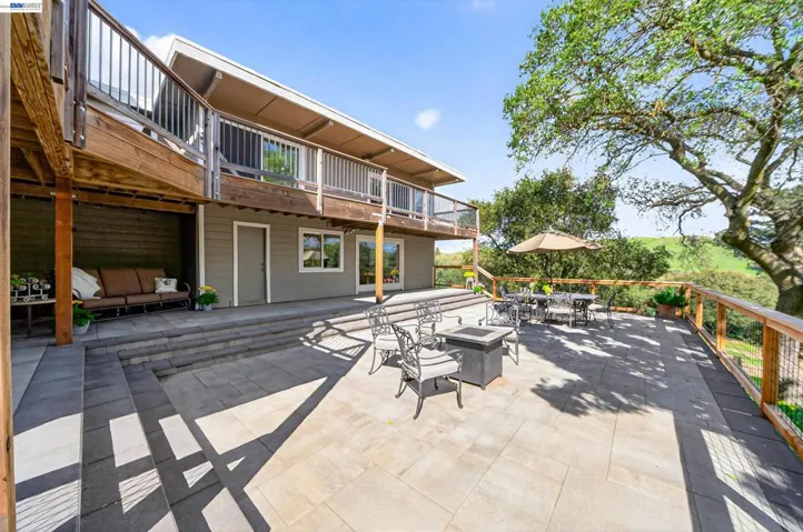 10700 Foothill Rd, Sunol, California 94586