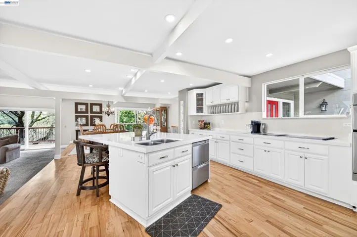 10700 Foothill Rd, Sunol, California 94586